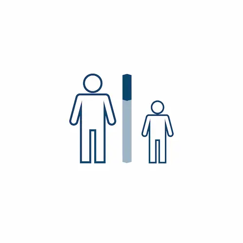 Two stick figures of different heights with a vertical bar between them.